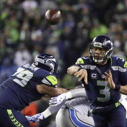 seahawks-russell-wilson-glad-to-ditch-knee-brace-for-playoffs